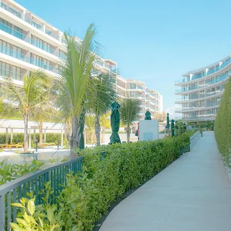 Morros Con Acceso Directo A La Playa *